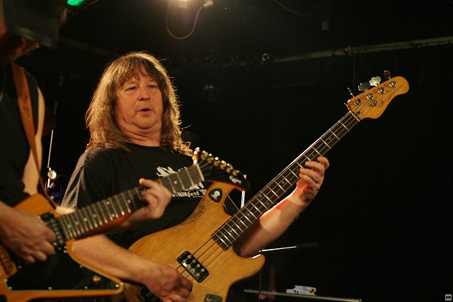 img00003.jpg