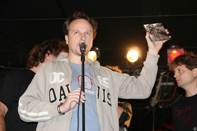 img00006.jpg