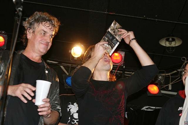 img00009.jpg