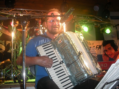 img00062.jpg