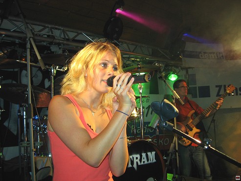 img00003.jpg