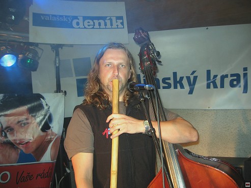 img00009.jpg