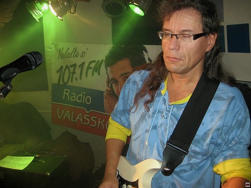 img00021.jpg