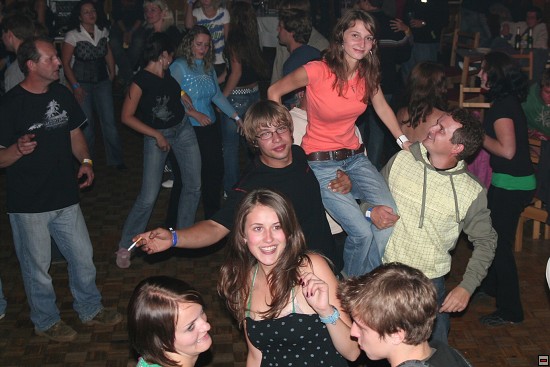 img00009.jpg