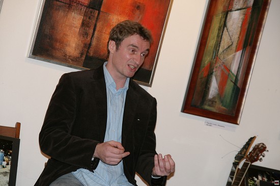 img00006.jpg