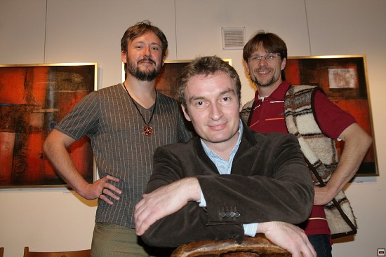 img00032.jpg