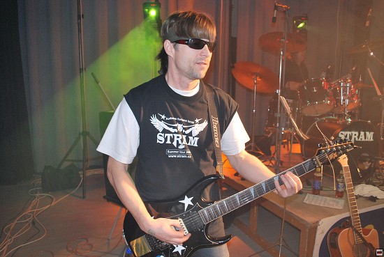 img00012.jpg