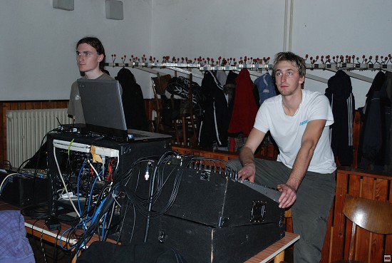 img00018.jpg