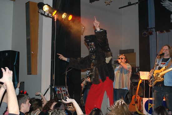 img00064.jpg
