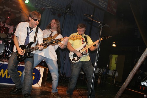 img00017.jpg
