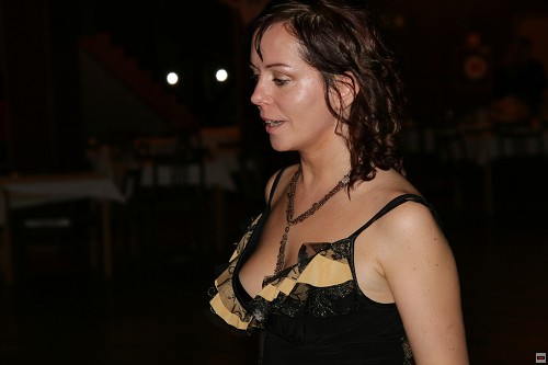 img00100.jpg