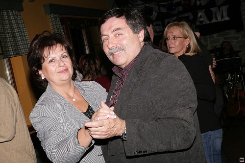 img00037.jpg