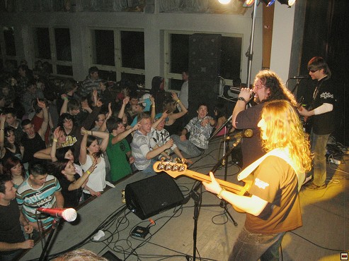 img00027.jpg