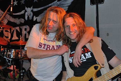 img00004.jpg
