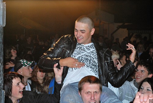 img00017.jpg
