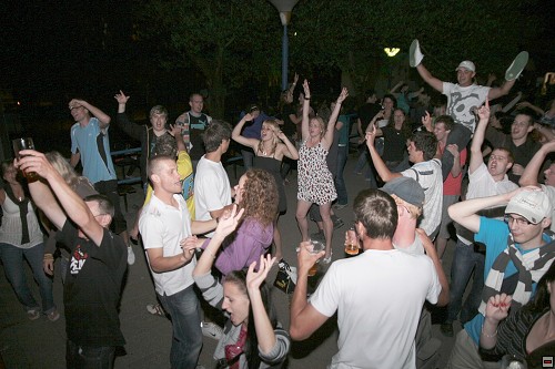img00027.jpg