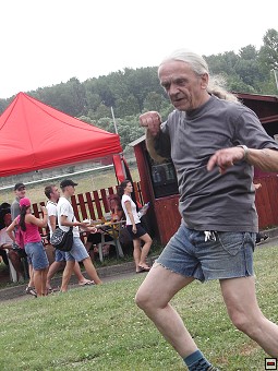img00007.jpg