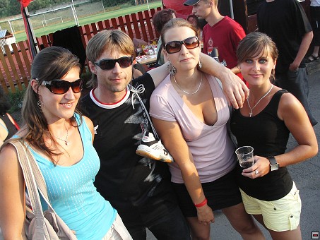 img00030.jpg