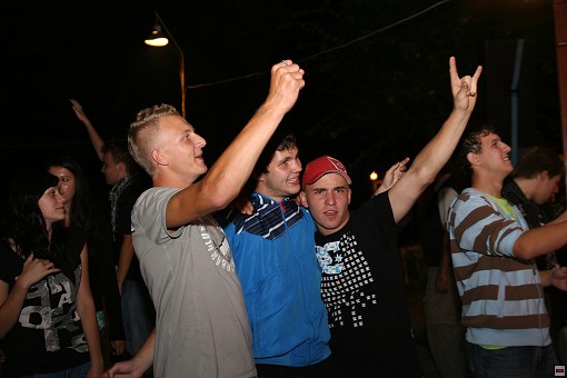 img00008.jpg