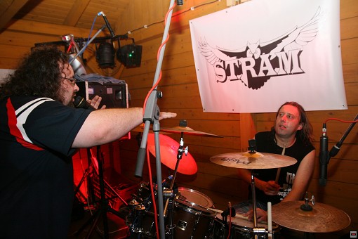 img00027.jpg