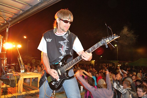 img00006.jpg