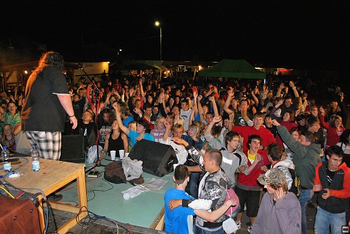 img00037.jpg