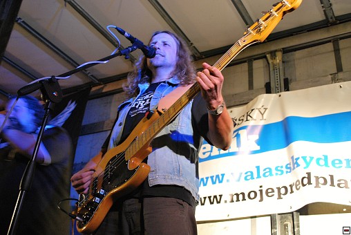 img00101.jpg