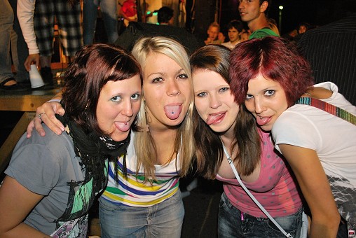img00108.jpg