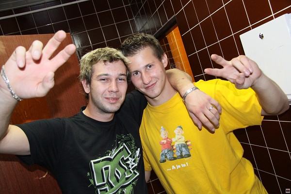 img00022.jpg