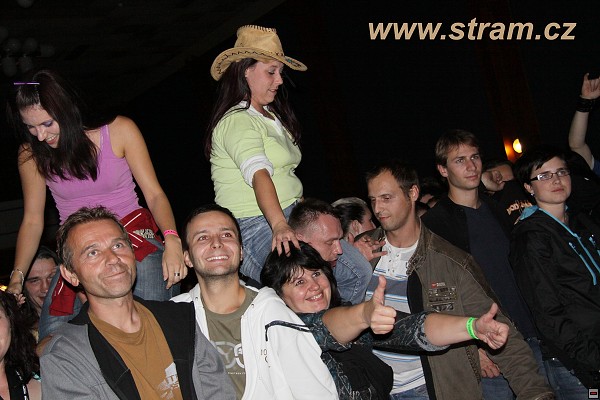 img00032.jpg