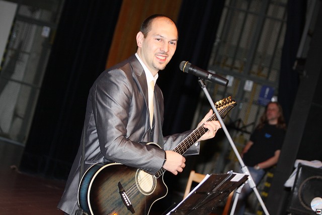 img00008.jpg