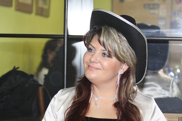 img00053.jpg