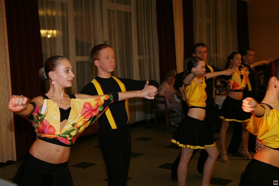 img00006.jpg