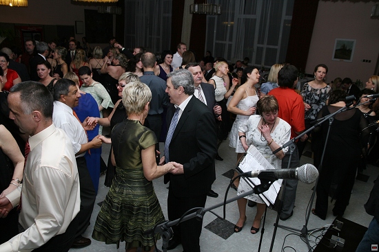 img00019.jpg