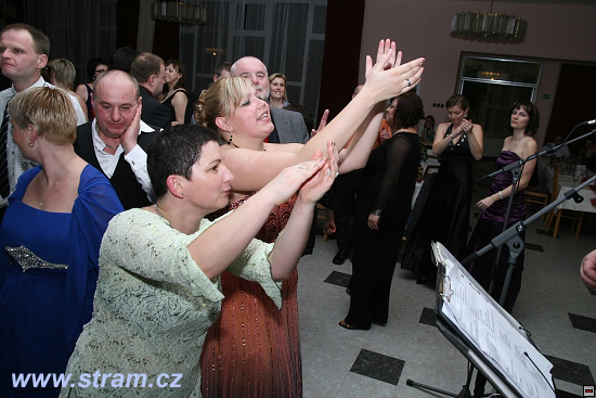 img00030.jpg