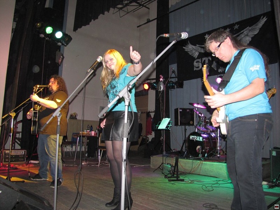 img00103.jpg
