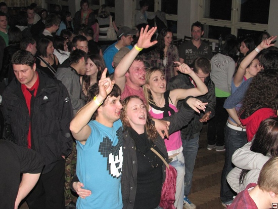 img00115.jpg