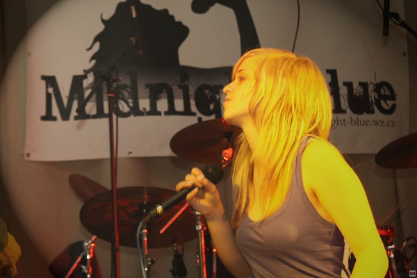 img00004.jpg