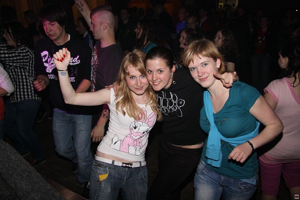 img00009.jpg