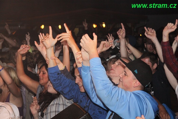 img00027.jpg