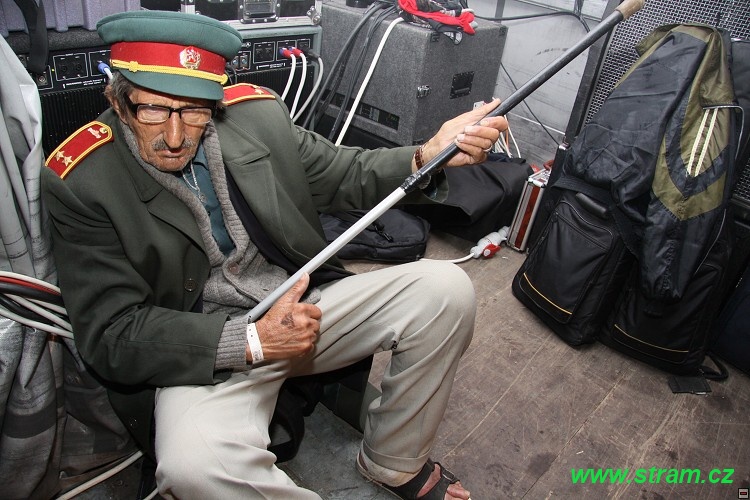 img00075.jpg
