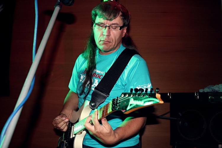 img00023.jpg