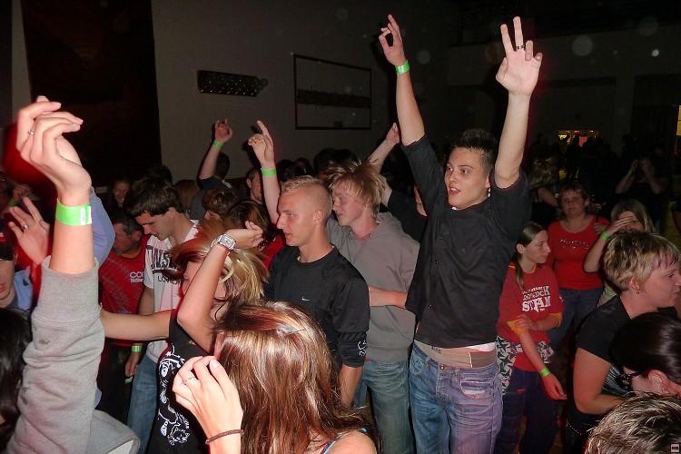img00018.jpg