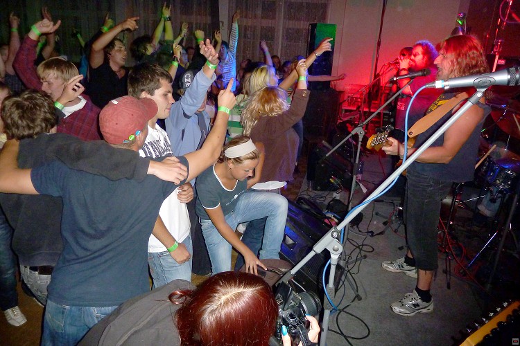 img00021.jpg