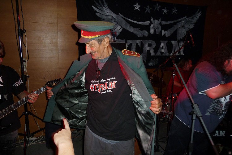img00023.jpg