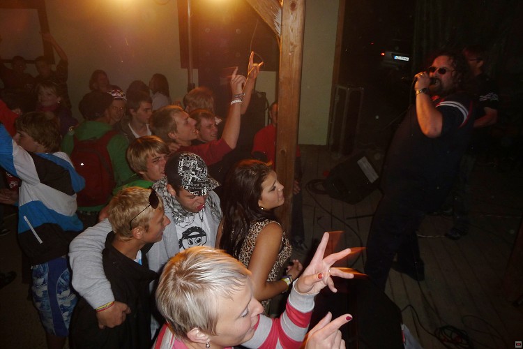 img00010.jpg