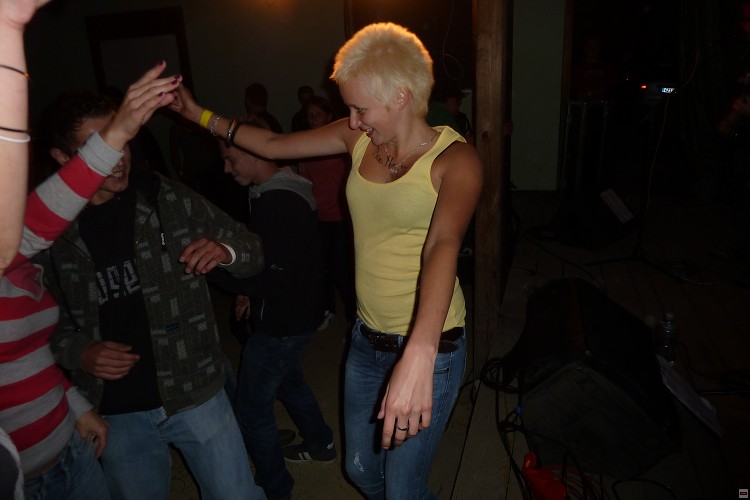 img00019.jpg