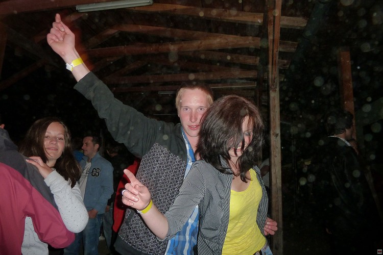 img00030.jpg