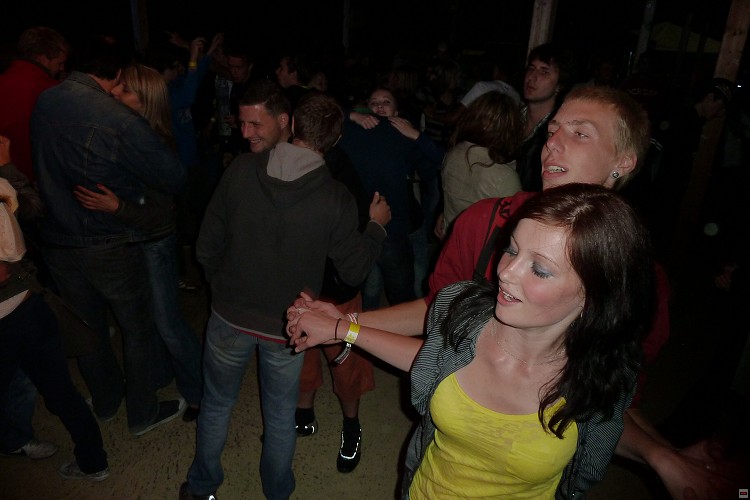 img00033.jpg