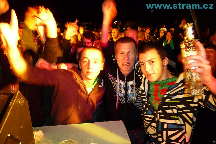 img00030.jpg